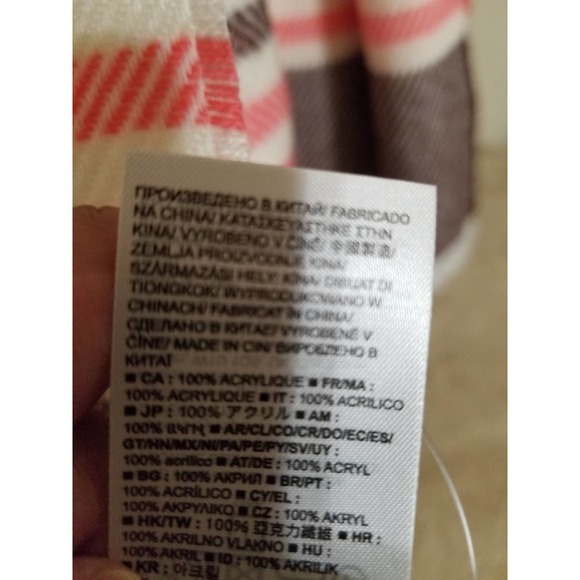 GAP NWT Women's Scarf Scarves 76' x 25' Color Brown Pink - Picture 7 of 8